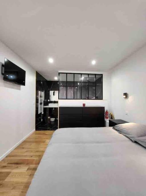 Superbe Appartement A 8 Minutes De La Nation. ปารีส ภายนอก รูปภาพ